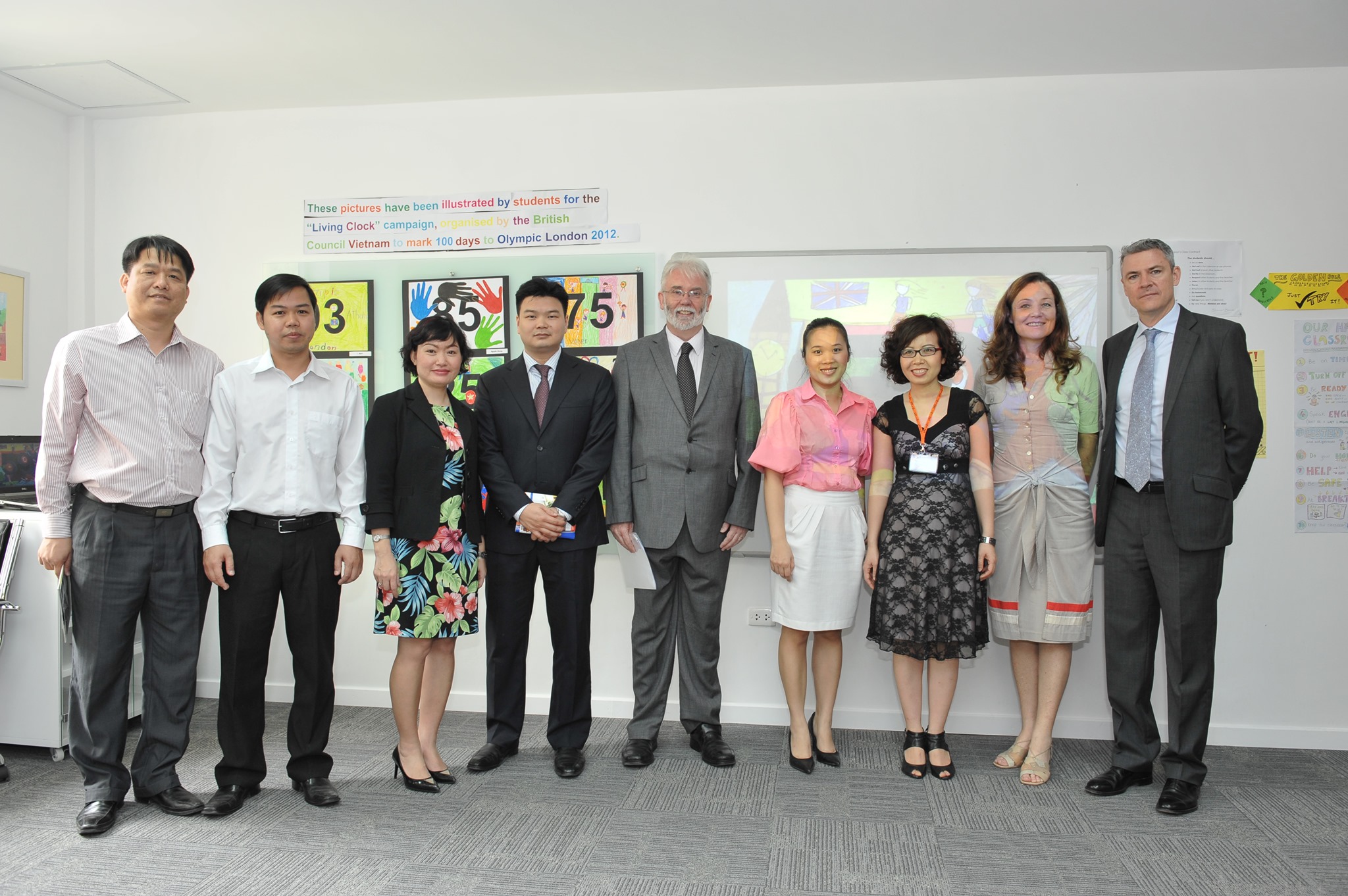 Hợp tác cùng British Council