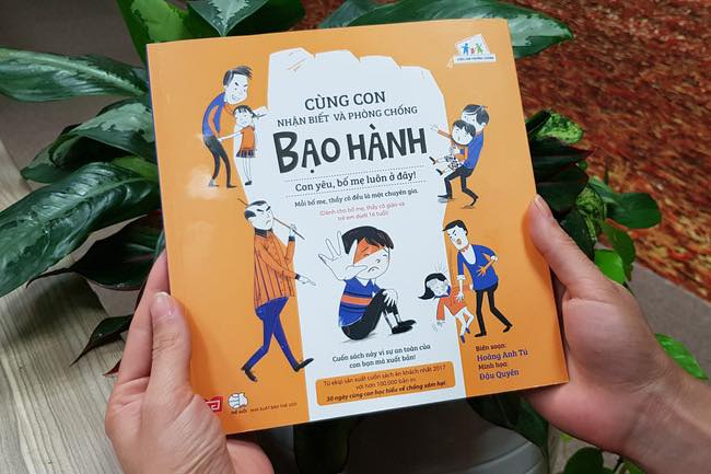 Đọc Sách Cùng Con(số 4):Cùng Còn Nhận Biết Và Phòng Chống Bạo Hành