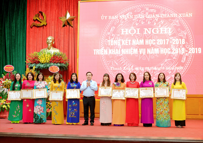 Hội Nghị Tổng Kết Năm Học 2017-2018 Và Triển Khai Nhiệm Vụ Năm Học 2018-2019