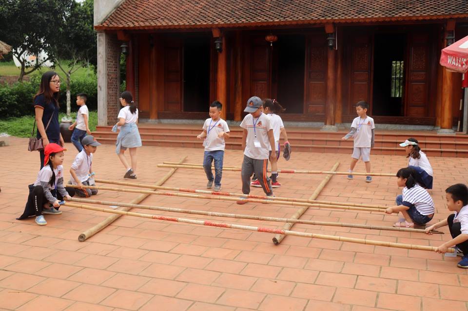 Một Ngày Ở Nông Trại Dê Trắng